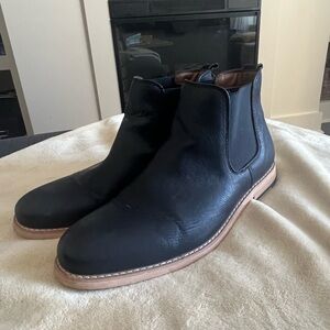 Black Chelsea Call it Spring sz 13